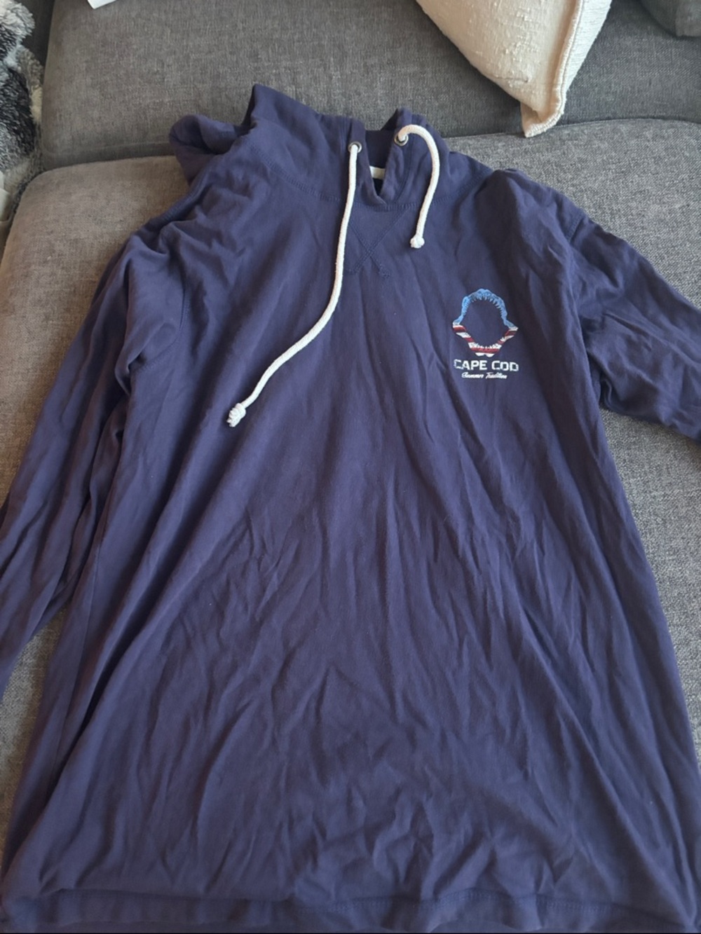 Cape Cod Navy Hooded Long-Sleeve Pullover